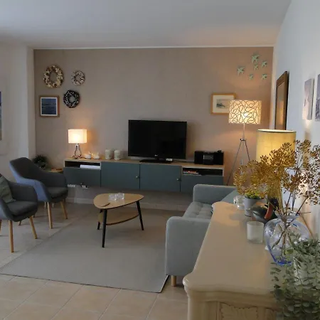 Vista Apartment