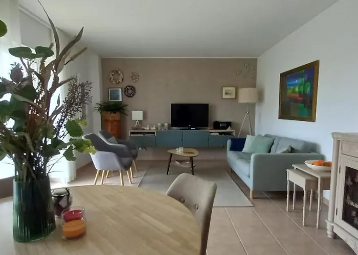 Vista Apartment *